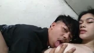 Bokep Kakak Diam Karena Merasa Kehangatan Joni